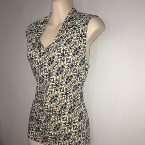 Tahari sleeveless blouse size 10